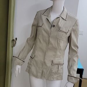 Elie Tahari Khaki Collar Front Pockets Long Sleeve Blouse Blazer Size 10